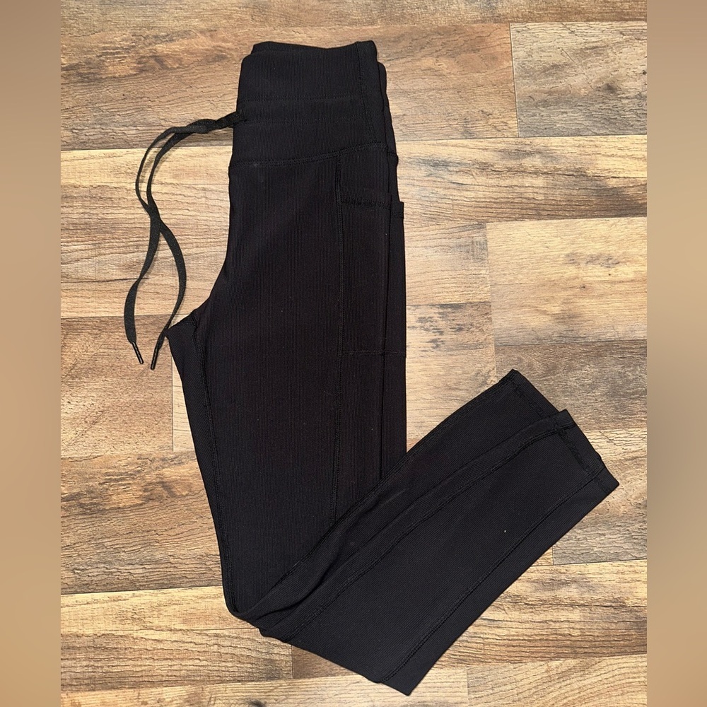 Move theology yoga leggings women’s size XS